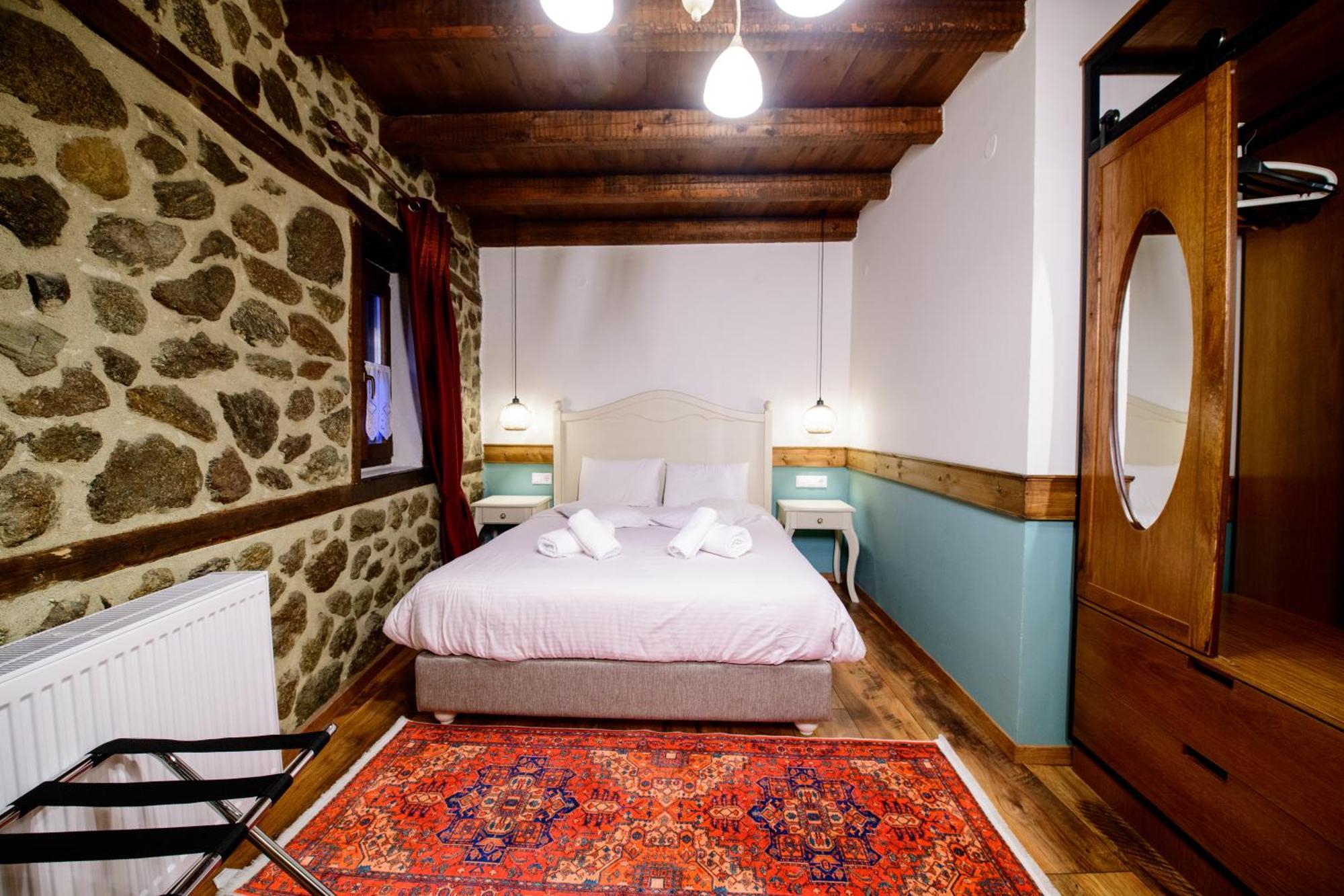 Hotel Agios Germanos Exterior foto
