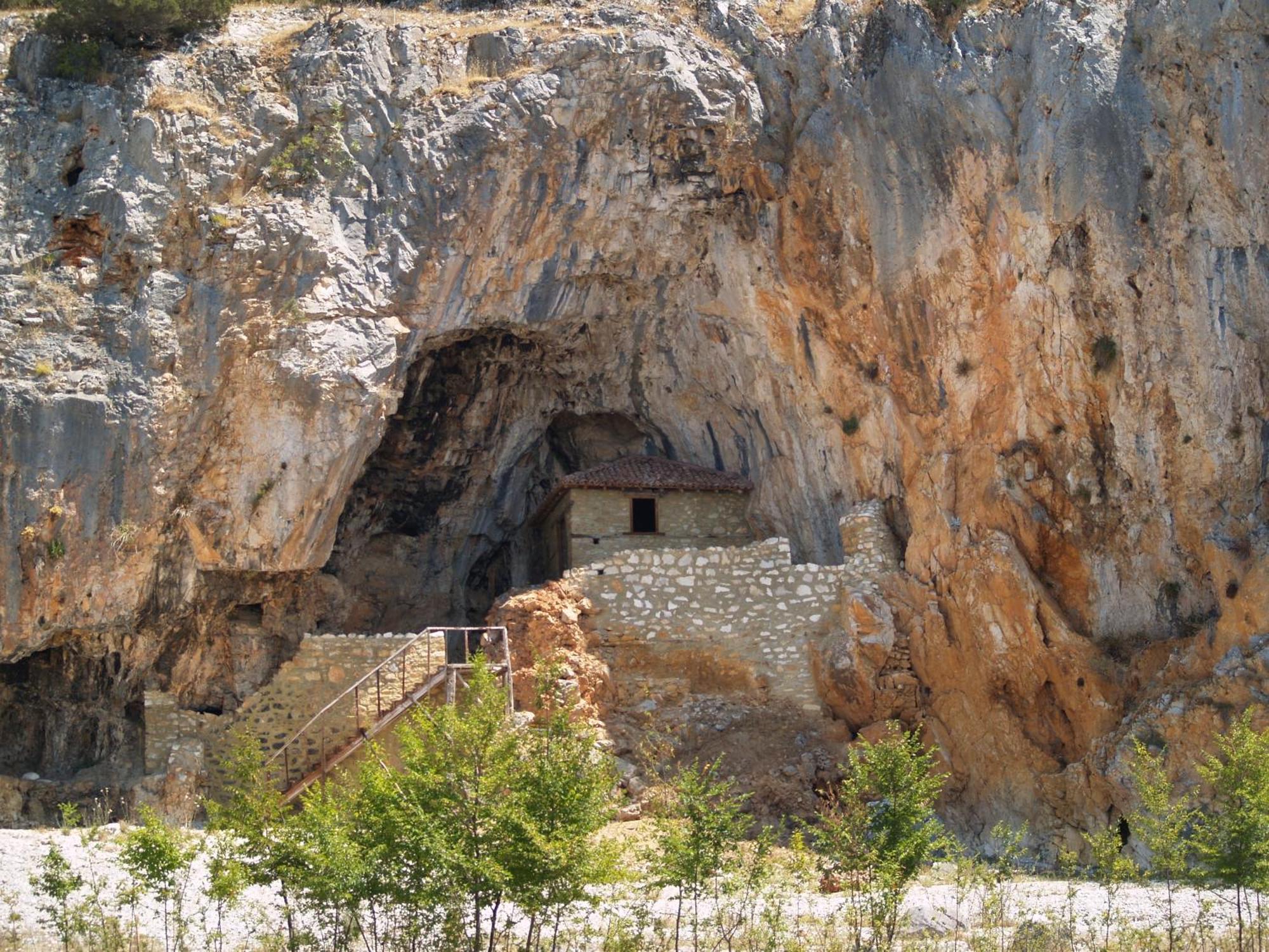 Hotel Agios Germanos Exterior foto